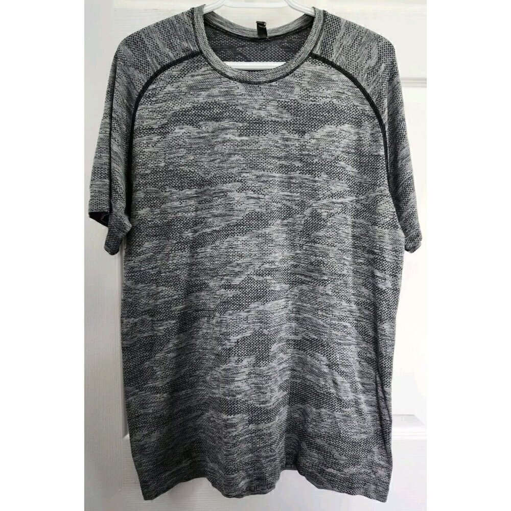 Lululemon Mens Metal Vent Tech Black Anchor Large